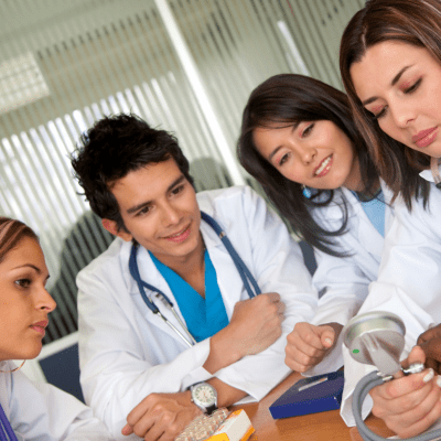 A Nursing Student’s Perspective on Travel Nursing Options