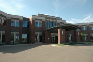 2260-geary-community-hospital-salina-regional-health-center-explore