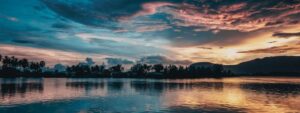 benefits of travel nursing