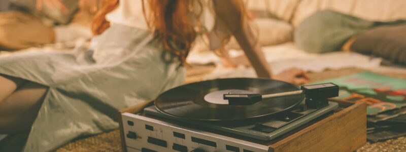 stress relief tips for healthcare travelers