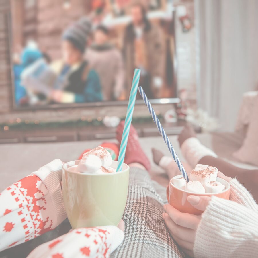 Ways to Celebrate the Holidays During a Travel Nurse Assignment